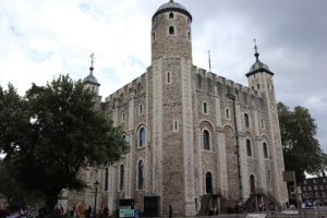 The White Tower in the Tower of London. Image by Terry Hassan in 2023, CC-BY-NC-SA 2.0, https://www.flickr.com/photos/syrianakhouri/53124098363/
