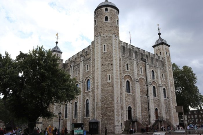 The White Tower in the Tower of London. Image by Terry Hassan in 2023, CC-BY-NC-SA 2.0, https://www.flickr.com/photos/syrianakhouri/53124098363/